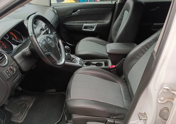 Opel Antara cena 35900 przebieg: 209500, rok produkcji 2015 z Gdynia małe 92